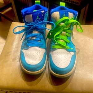 Nike youth Sneakers